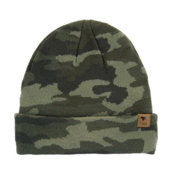 Soft and Stretchy Carters Camo Great Hat Thick Winter Warmth Size 2T-4T - Picture 1 of 1